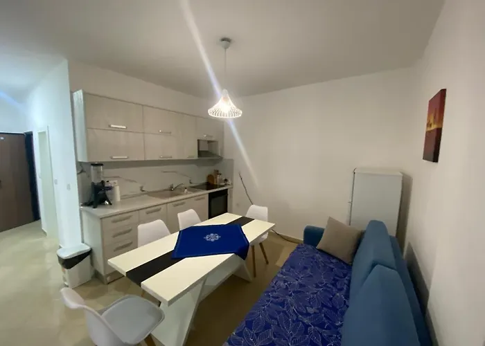 Apartment Qerret Golem (Tirana)